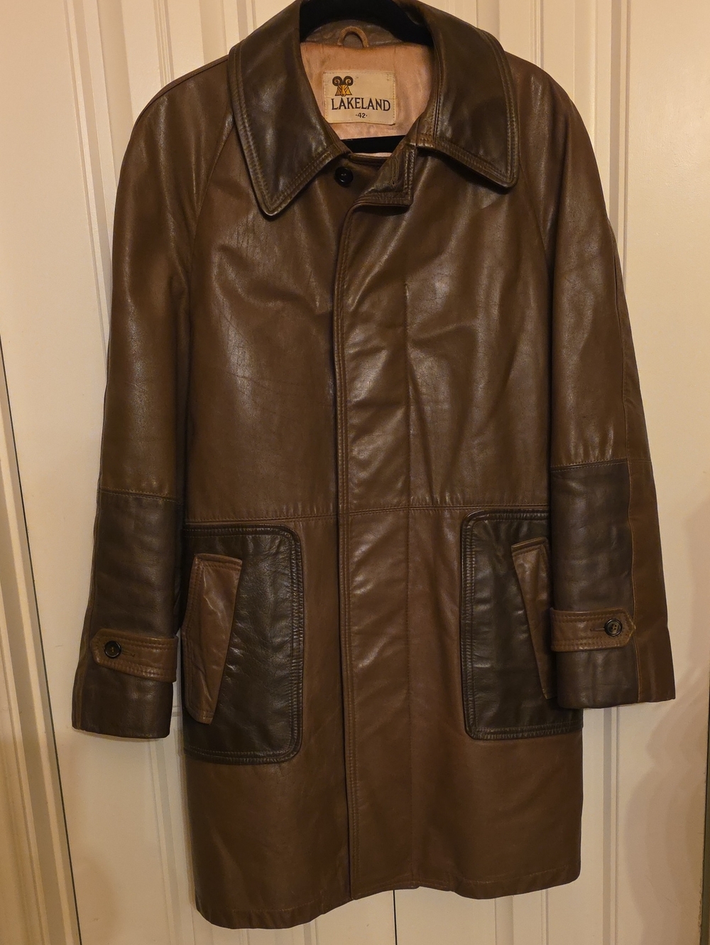 Lakeland Men's Brown Leather Trench Coat